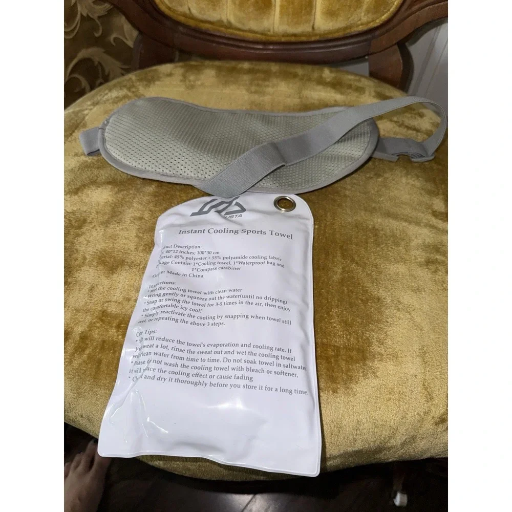 Ever Cooling Sports Towel With Compass And Travel Money Belt